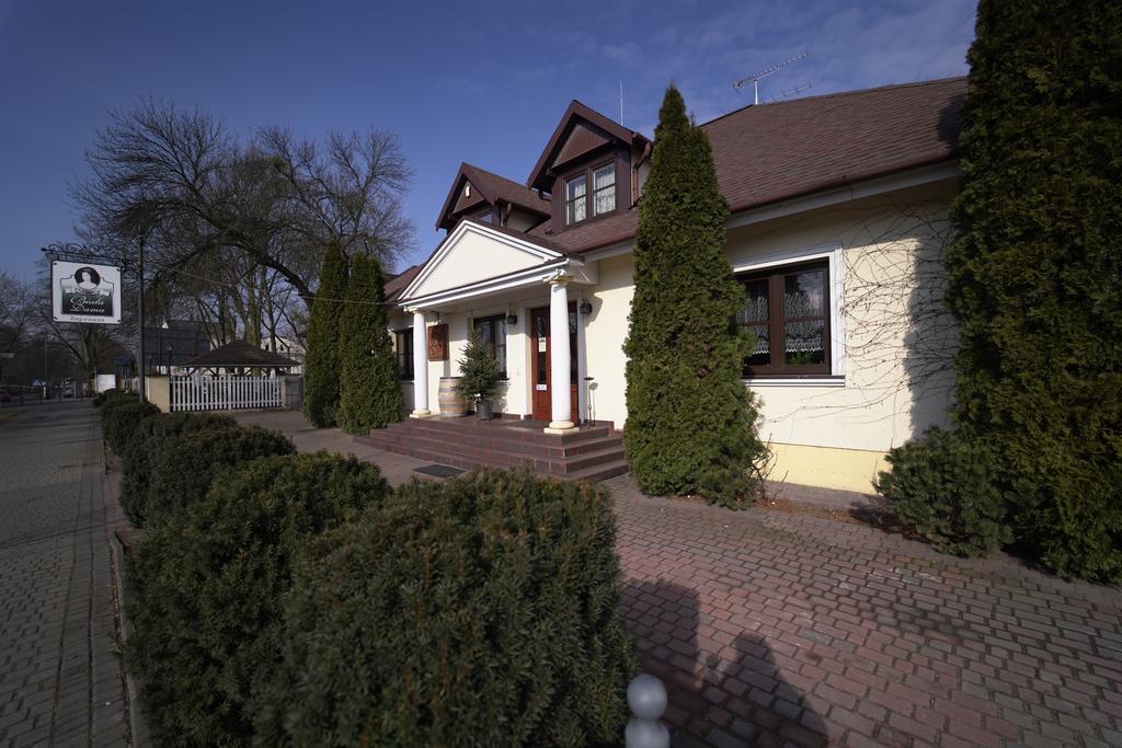 Dworek Biala Dama Nieborów Exterior foto